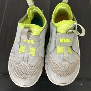 Nike Gray and Yellow Sneakers Lightweight Knit Design
